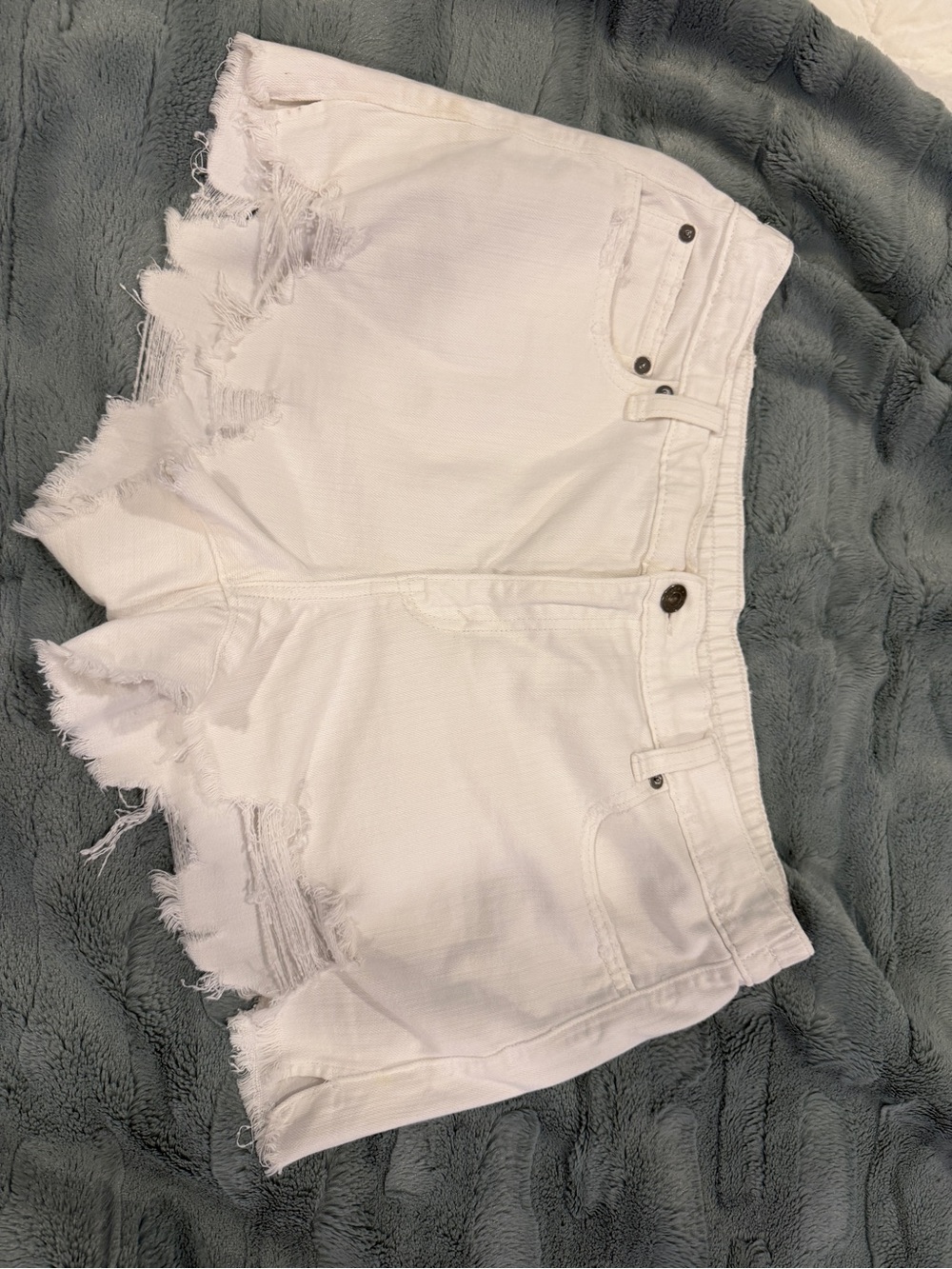 White Distressed Women's Denim Shorts Aerie Daydream